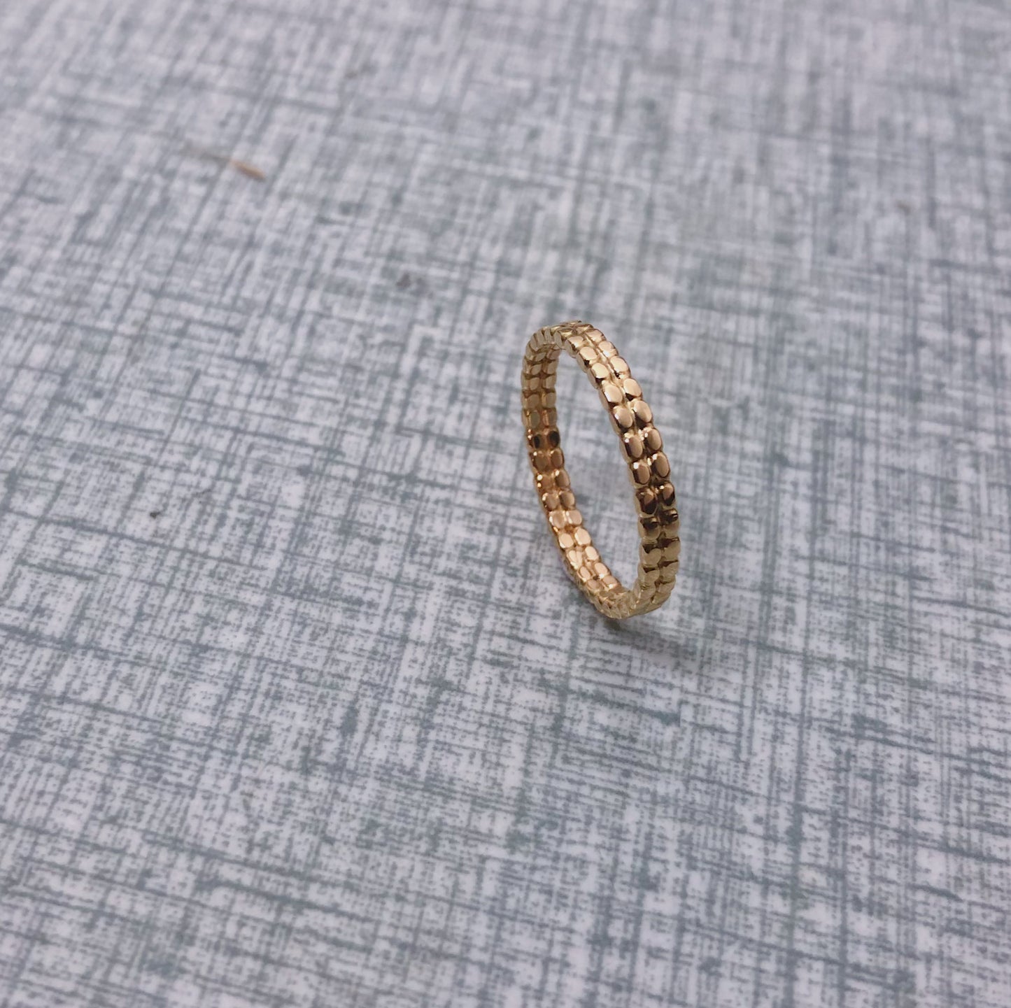 GRANULA - dubbelring 18k rödguld